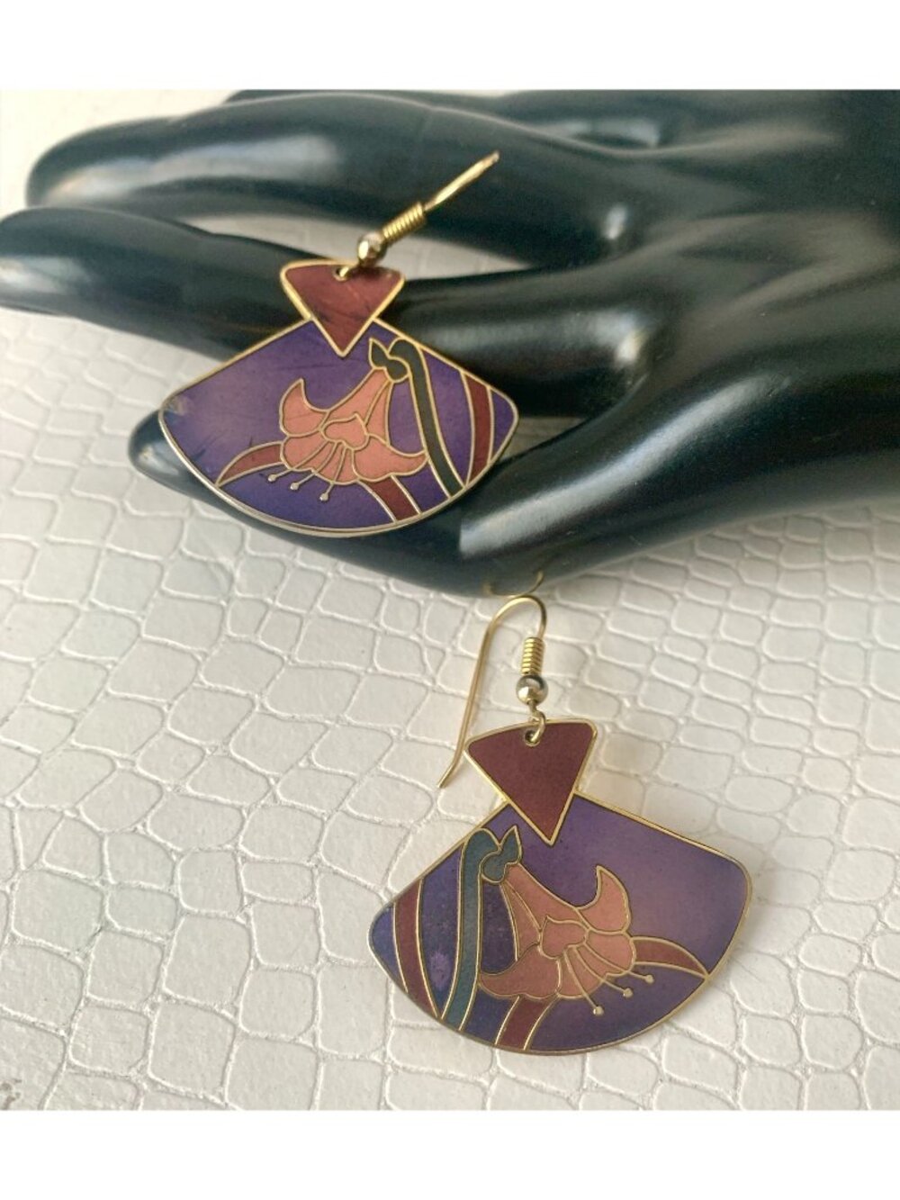 Vintage Cloisonne Purple Fan Earrings Dangles Floral Pierced Gold Tone Signed